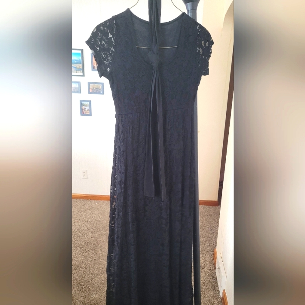 Pinkblush Maternity maxi dress black lace